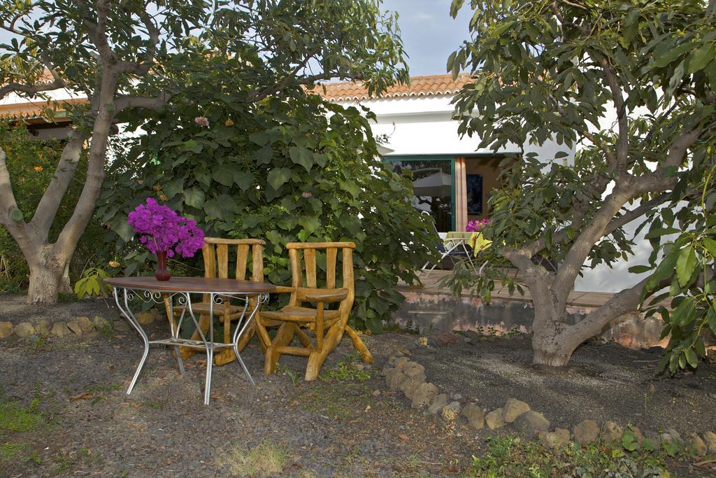 Casa Finca Avocado Los Llanos De Aridane Exterior photo